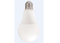 Lâmpadas LED para uso interno em PVC economizador de energia Parafuso de alta potência E27 18 W