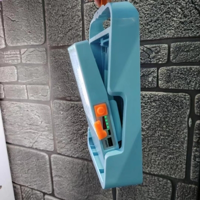 Proof Water Remote control LED Emergency Floodlight USD cable Tempo de emergência 6 horas para acampamento ou caso de emergência