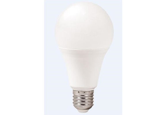consumo de mais baixa potência interno das ampolas AN-QP-A60-7-01 do diodo emissor de luz 7W 4500K