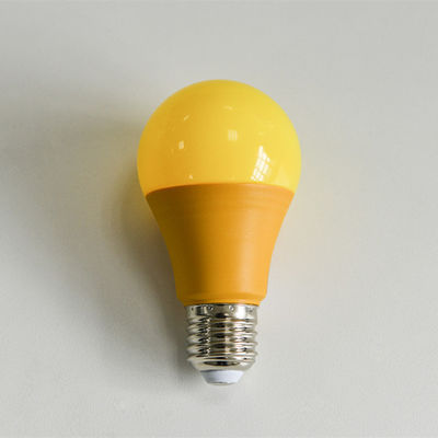 O bulbo verde vermelho azul do diodo emissor de luz de Yello entrou 220-240V para a decoração do feriado ou o KTV