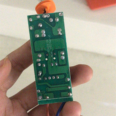 SMD abaixo da versão redonda clara para o shopping e o prédio de escritórios