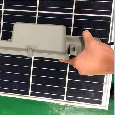 Poder alto 500W todo na luz de rua dois solar com alojamento de alumínio para a estrada