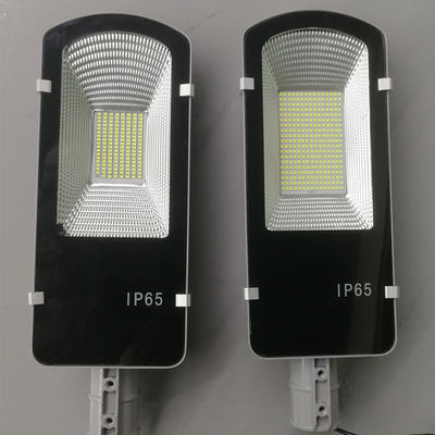 Tudo na luz de rua dois solar de 50w a 460W com corrosão e alojamento da resistência de oxidação