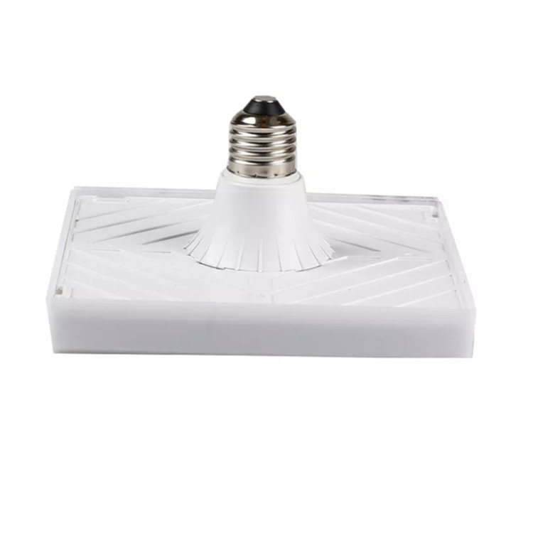 18w 24w 36w conduziu a versão quadrada do bulbo do UFO para lojas ou armazém com casa plástica