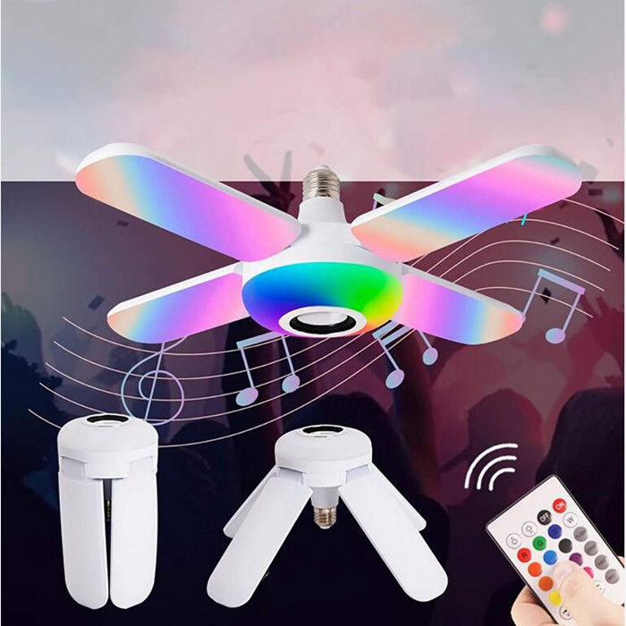Quatro lâmpada da música da pá do ventilador 20w da folha Bluetooth, ampolas conduzidas internas Cri80